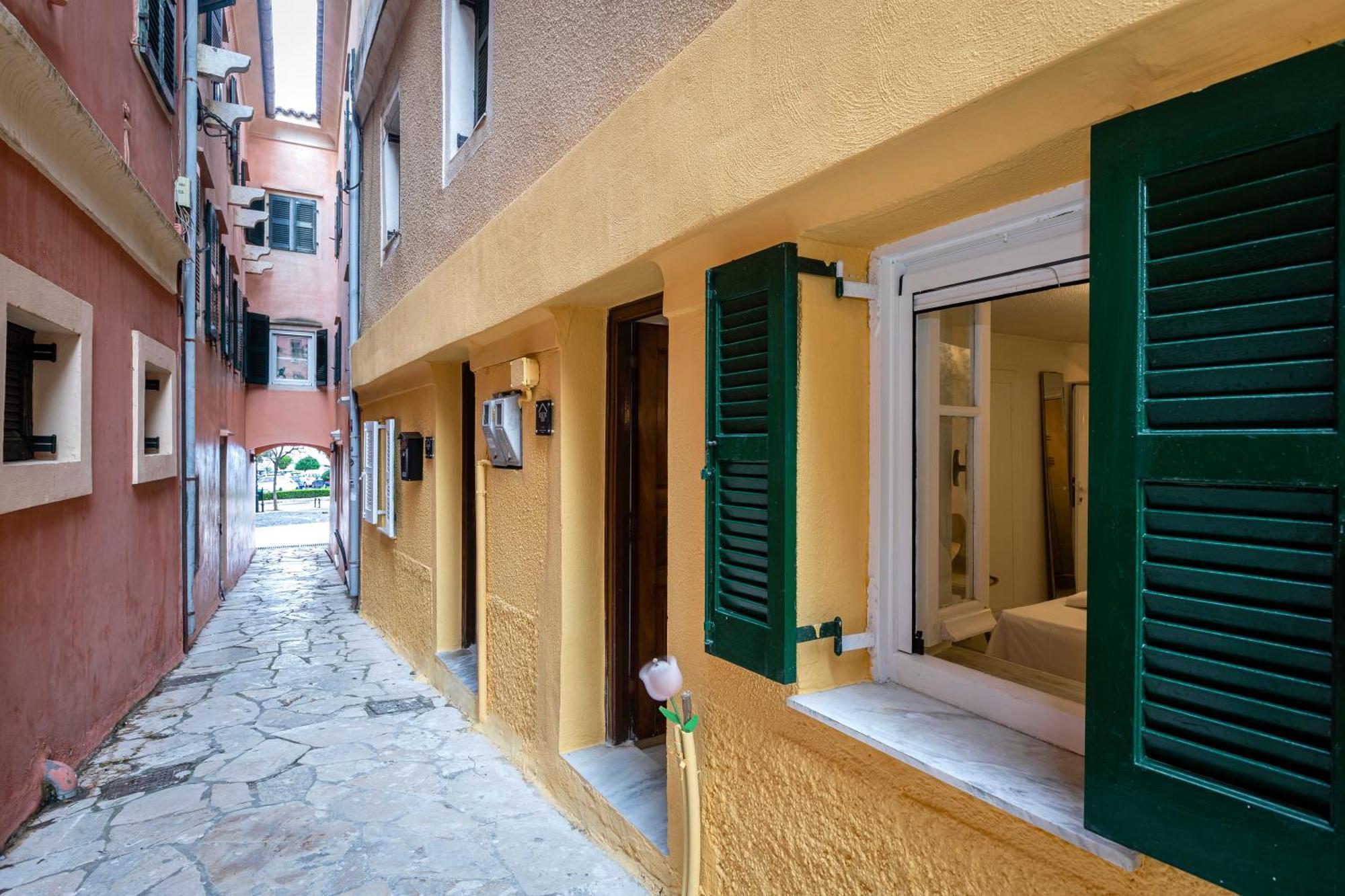 Studios In Corfu コルフ島 エクステリア 写真