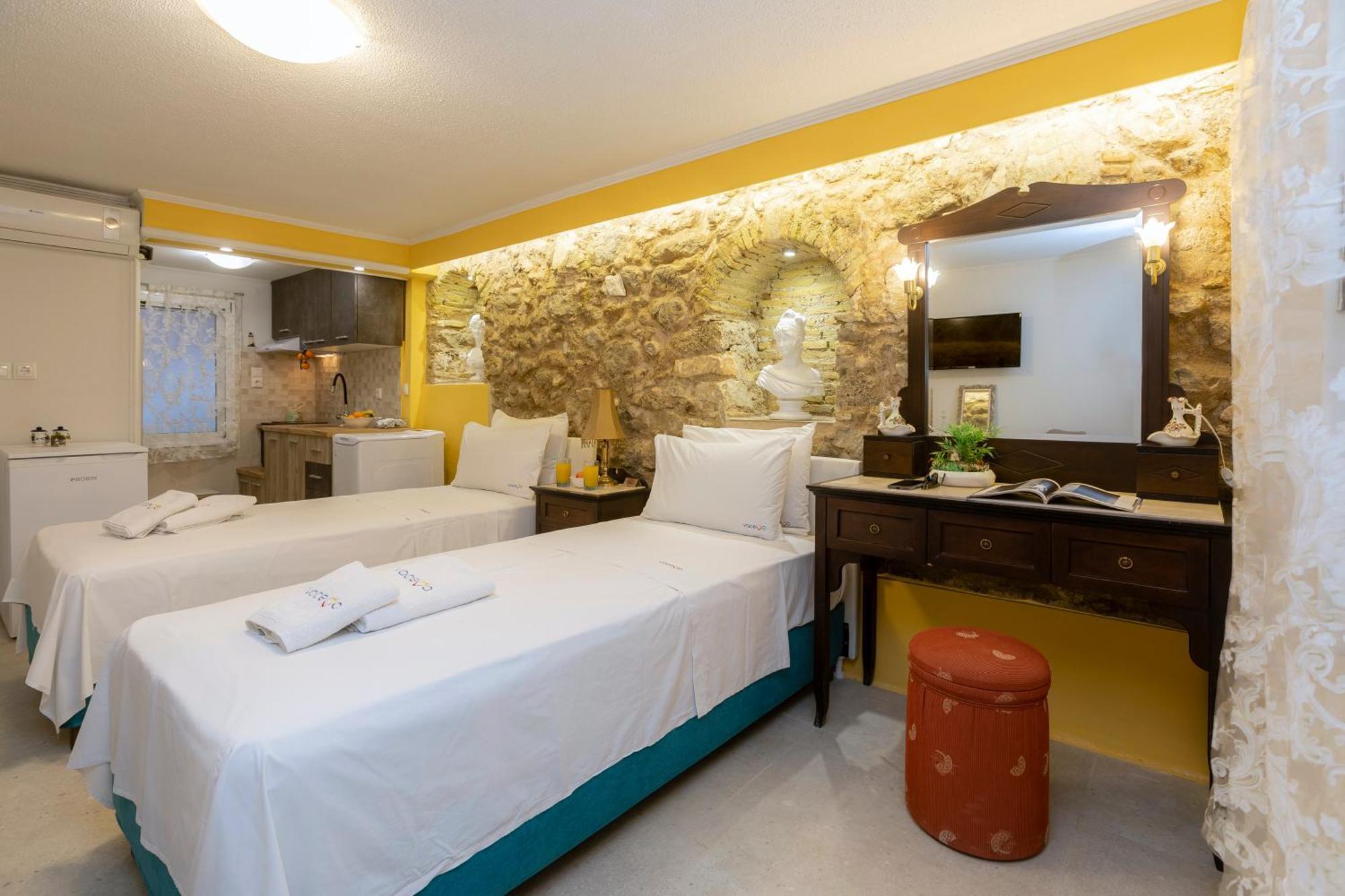 Studios In Corfu コルフ島 エクステリア 写真